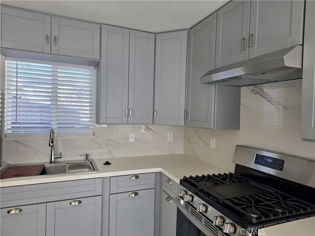 a close view of stove top oven