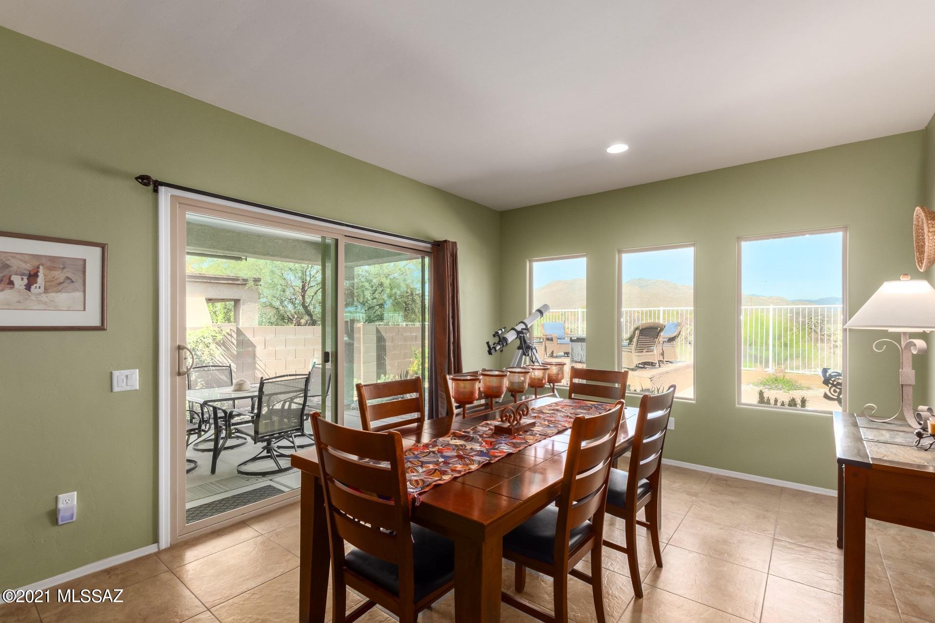 5609 South Sunrise Peak Road Tucson, AZ 85747 - Photo 13 of 39