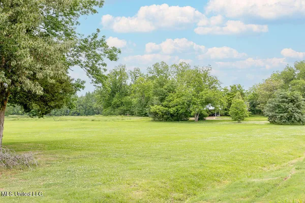 $675,000 | Undisclosed Address, Raymond, MS 39154