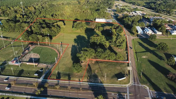 $675,000 | Undisclosed Address, Raymond, MS 39154