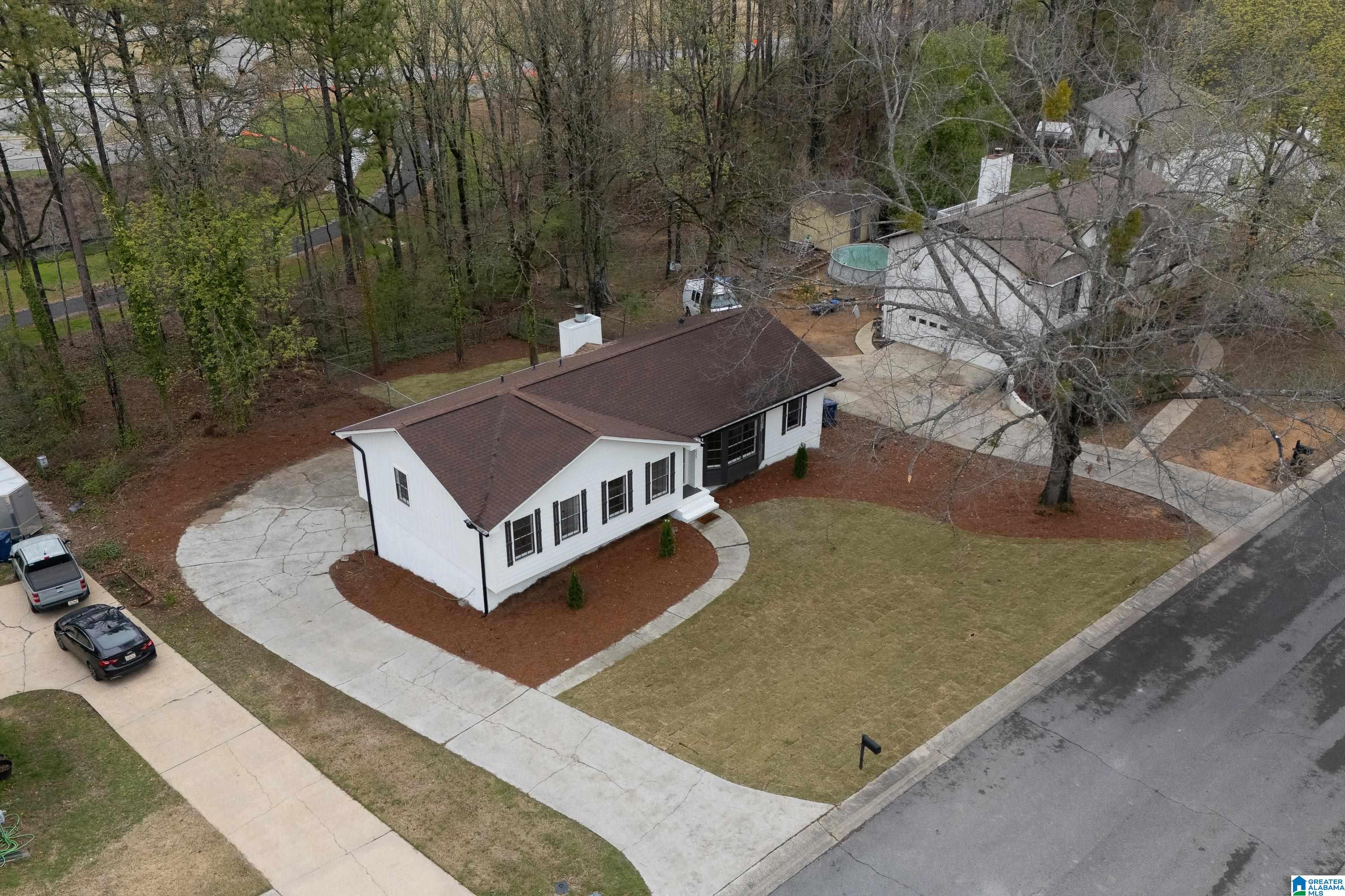 1632 Caribbean Circle Alabaster, AL 35007 - Photo 34 of 59