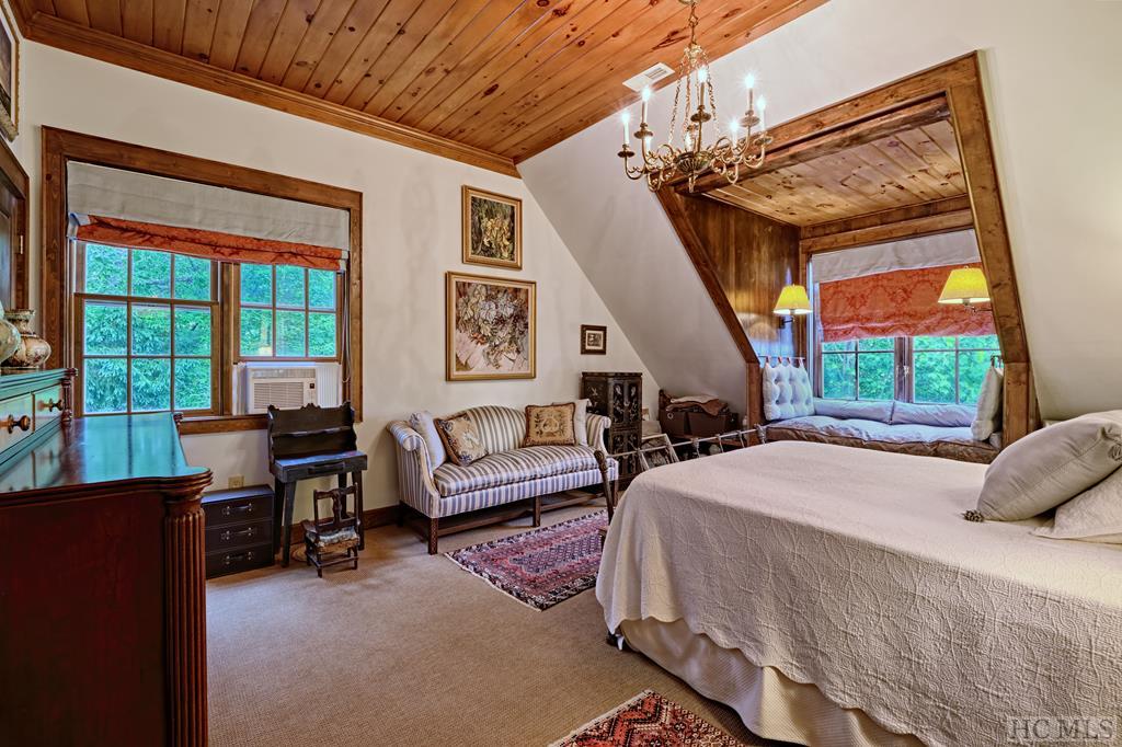 590 View Point Road Highlands, NC 28741 - Photo 27 of 39 Gallery Image 27