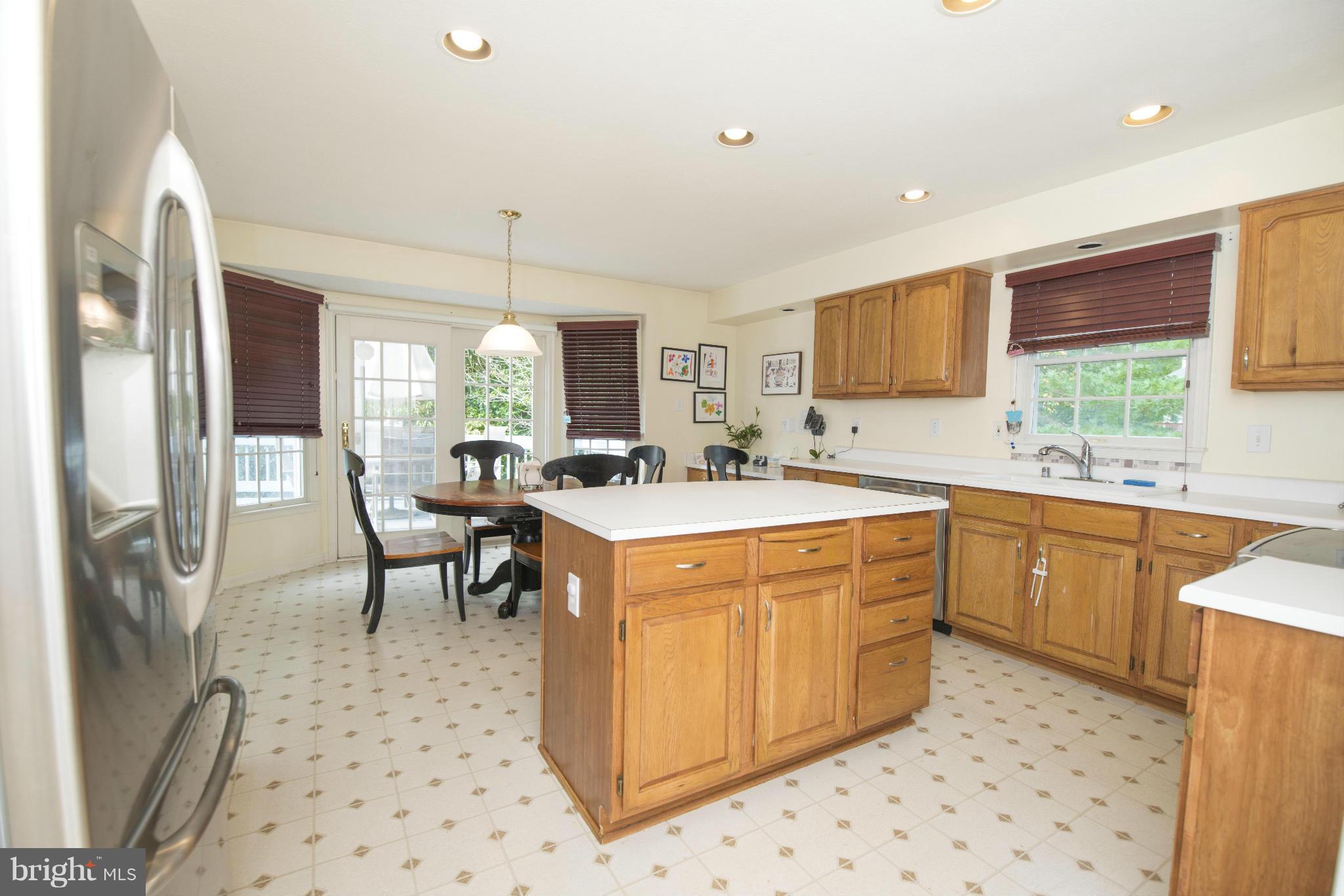 7521 Stream Crossing Road Baltimore, MD 21209 - Photo 10 of 26 Kitchen