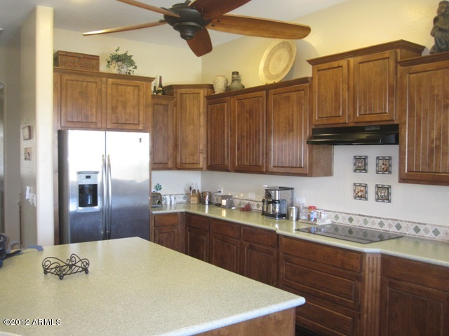 18016 West Narramore Road Goodyear, AZ 85338 - Photo 4 of 7 Kitchen
