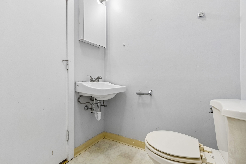 33 Brainerd Road, Unit 109 Boston, MA 02134 - Photo 10 of 30 Gallery Image 10