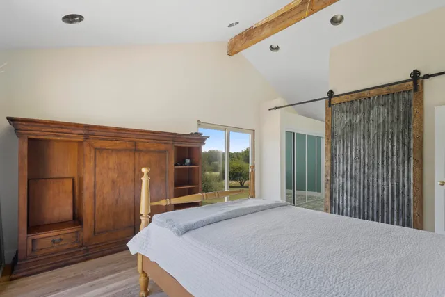 $995,000 | 19745 South Lakeside Road, New Buffalo, MI 49117