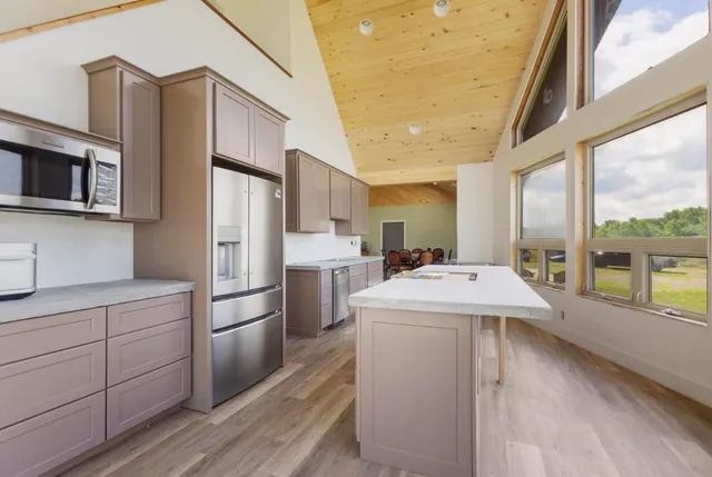 $995,000 | 19745 South Lakeside Road, New Buffalo, MI 49117