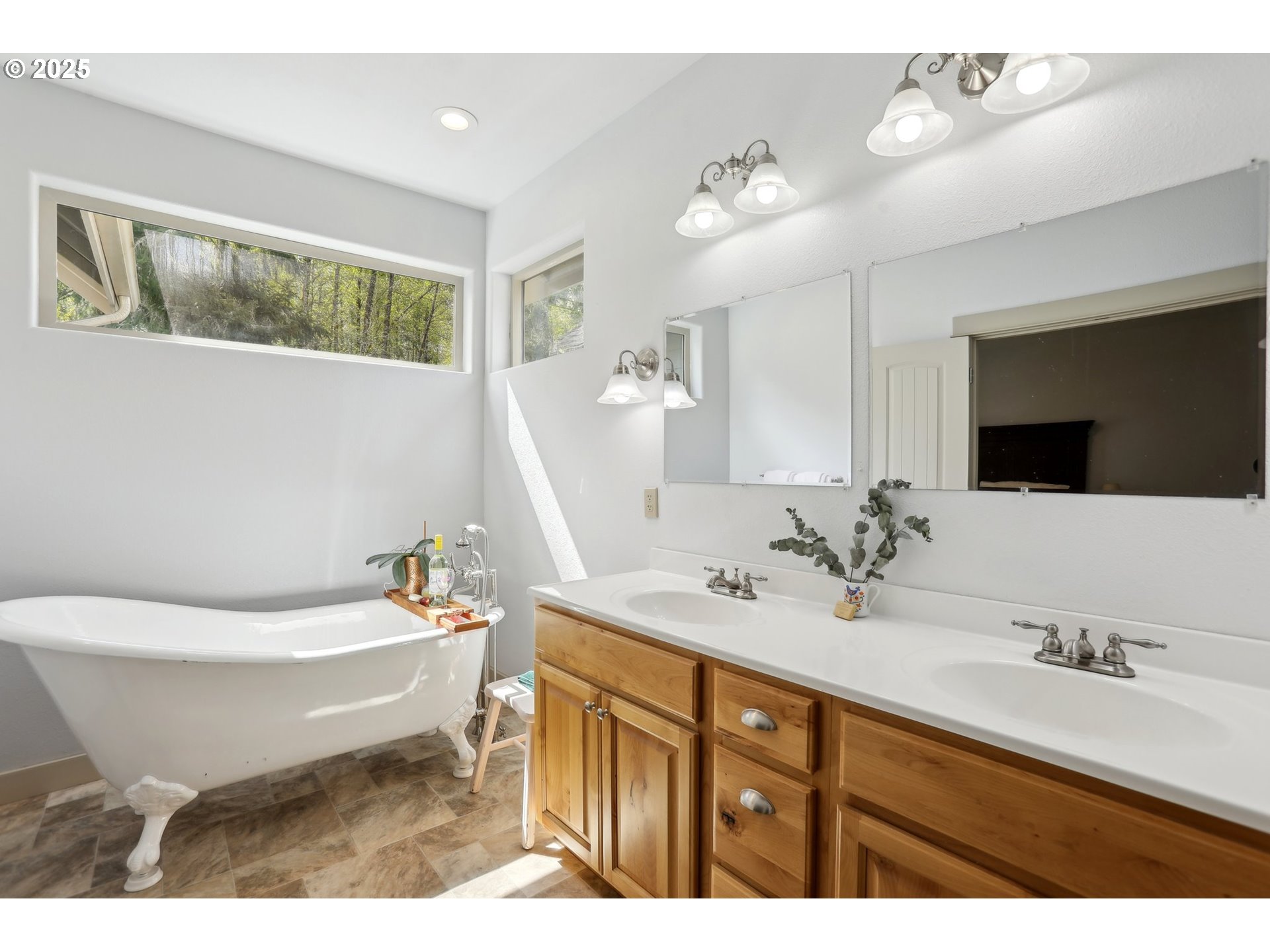 230 Riley Court Toutle, WA 98649 - Photo 26 of 48 a bathroom with a sink a toilet and mirror