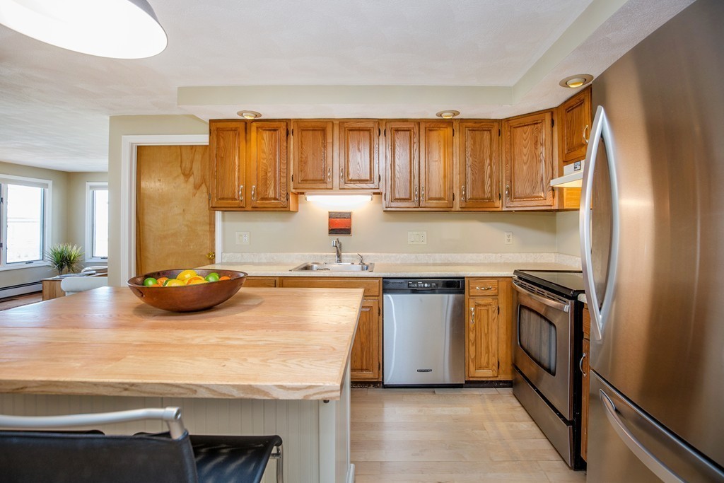 55 Wave Way, Unit 2 Winthrop, MA 02152 - Photo 14 of 26 Gallery Image 14