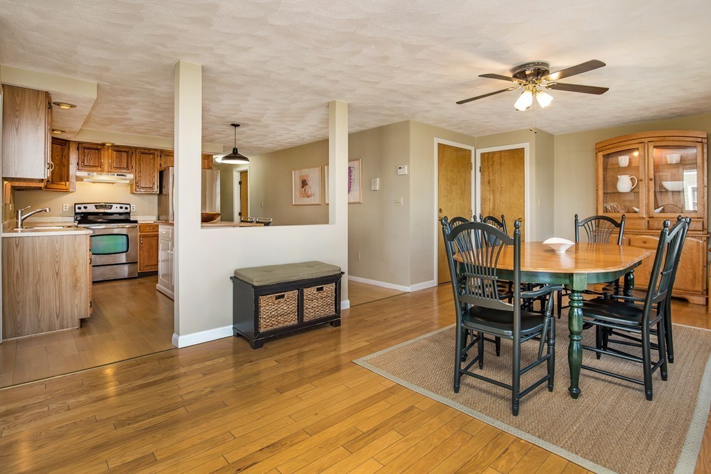55 Wave Way, Unit 2 Winthrop, MA 02152 - Photo 7 of 26 Gallery Image 7