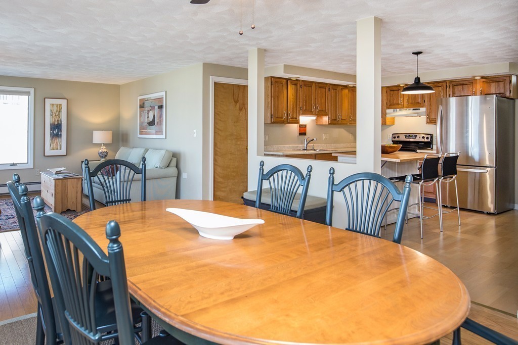 55 Wave Way, Unit 2 Winthrop, MA 02152 - Photo 8 of 26 Gallery Image 8