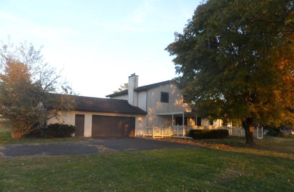 12705 Commercial Point Road Ashville, OH 43103 - Photo 4 of 28 Back