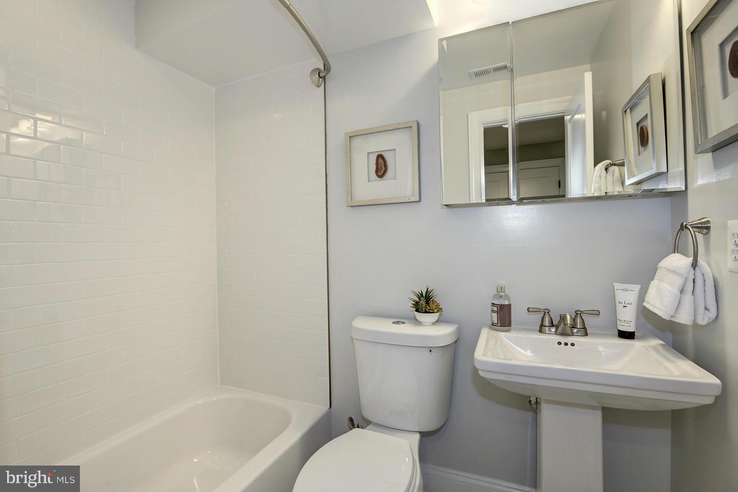 1219 Independence Avenue Southeast Washington, DC 20003 - Photo 24 of 30 Bath