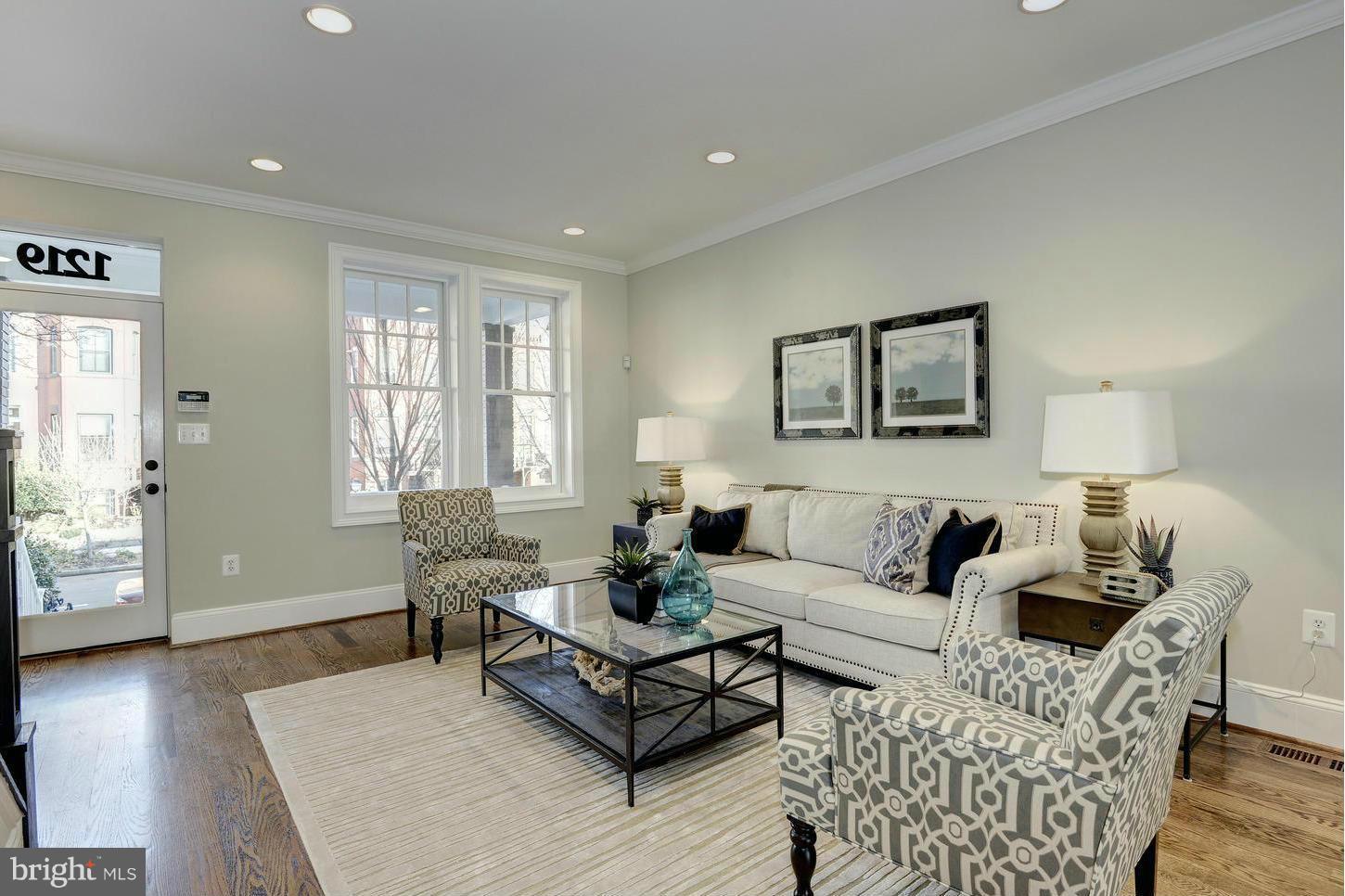 1219 Independence Avenue Southeast Washington, DC 20003 - Photo 6 of 30 Family Room