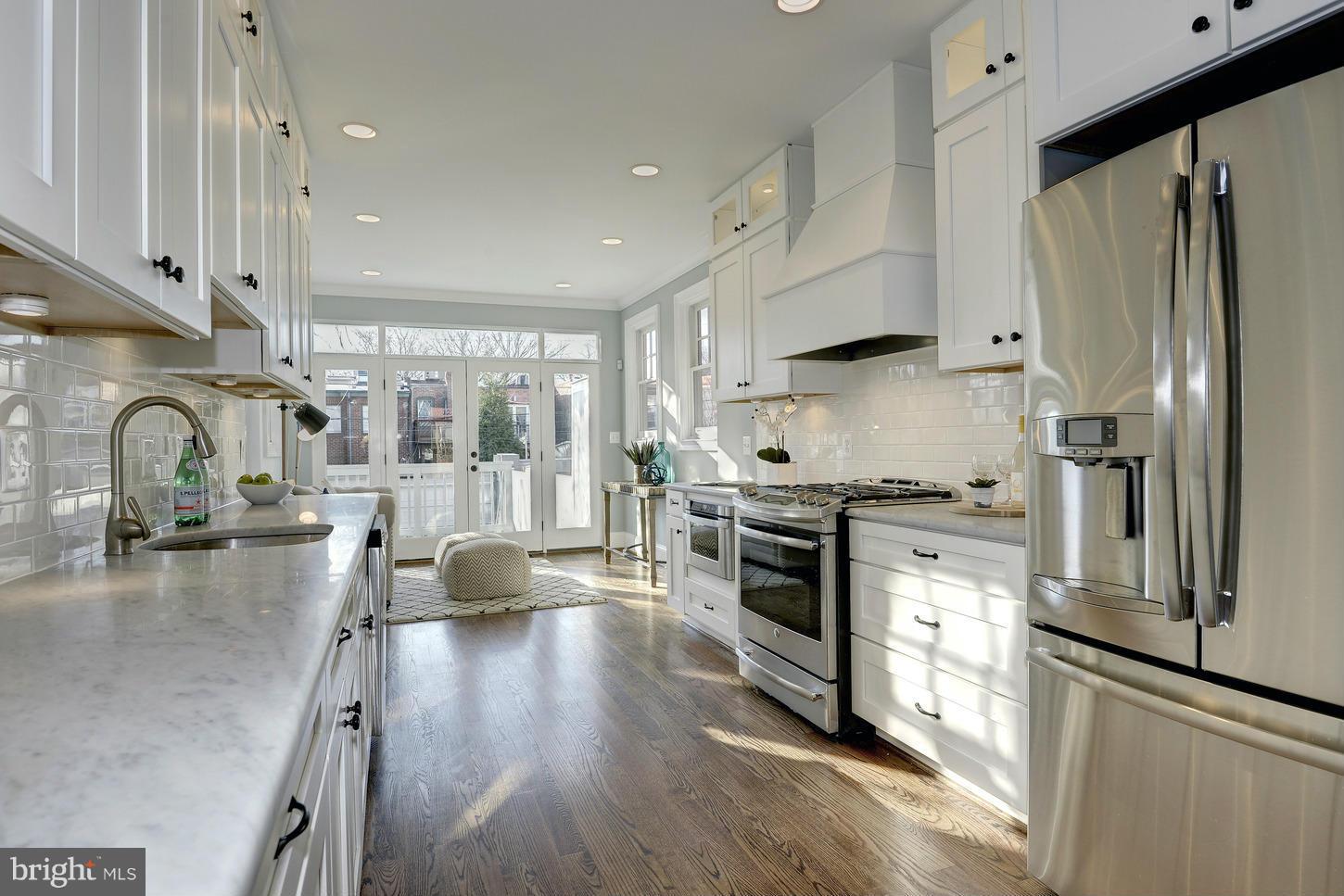 1219 Independence Avenue Southeast Washington, DC 20003 - Photo 8 of 30 Kitchen
