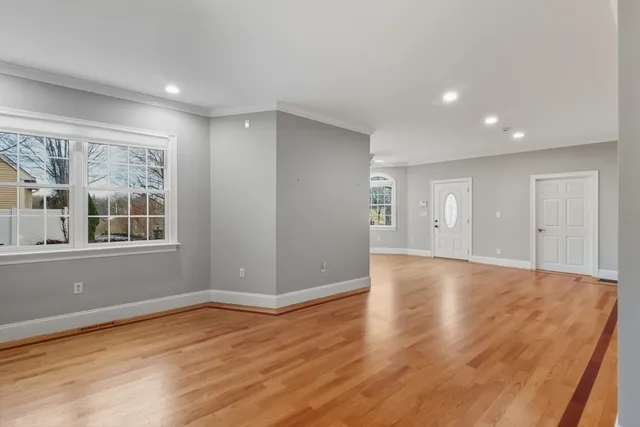 $3,400 | 1327 Liberty Street, Unit 2, Braintree, MA 02184