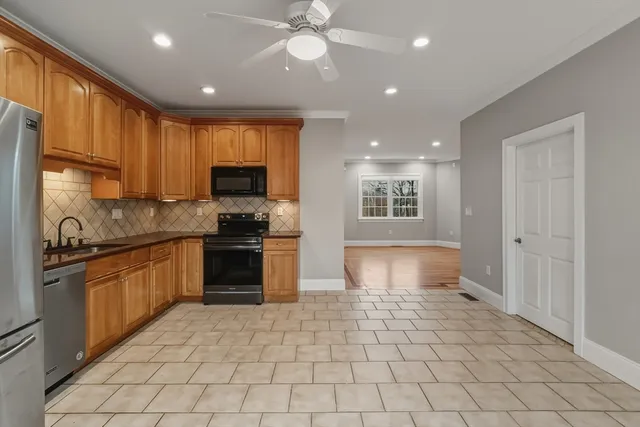 $3,400 | 1327 Liberty Street, Unit 2, Braintree, MA 02184