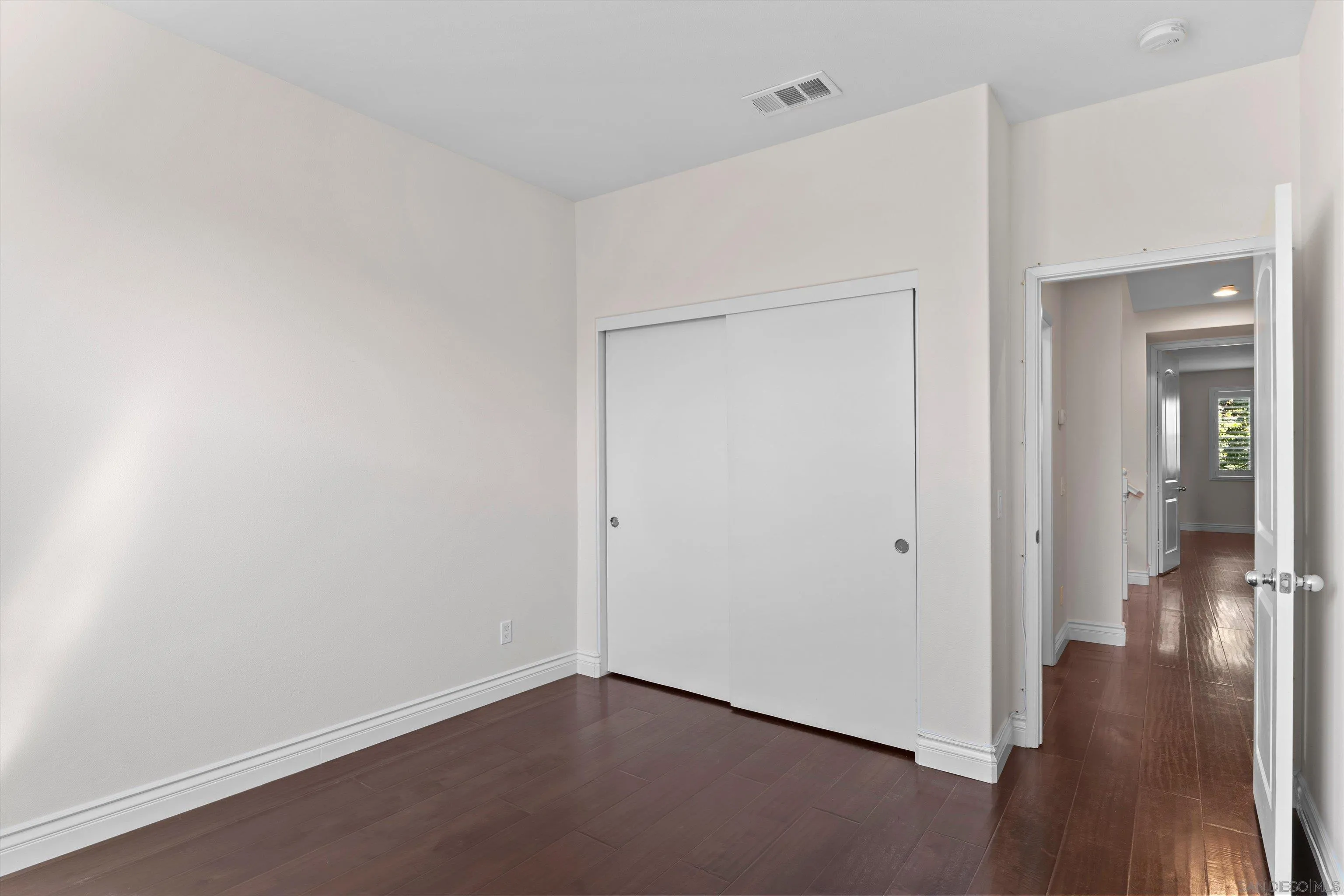 1360 Santa Victoria Road, Unit 3 Chula Vista, CA 91913 - Photo 17 of 38 Gallery Image 17