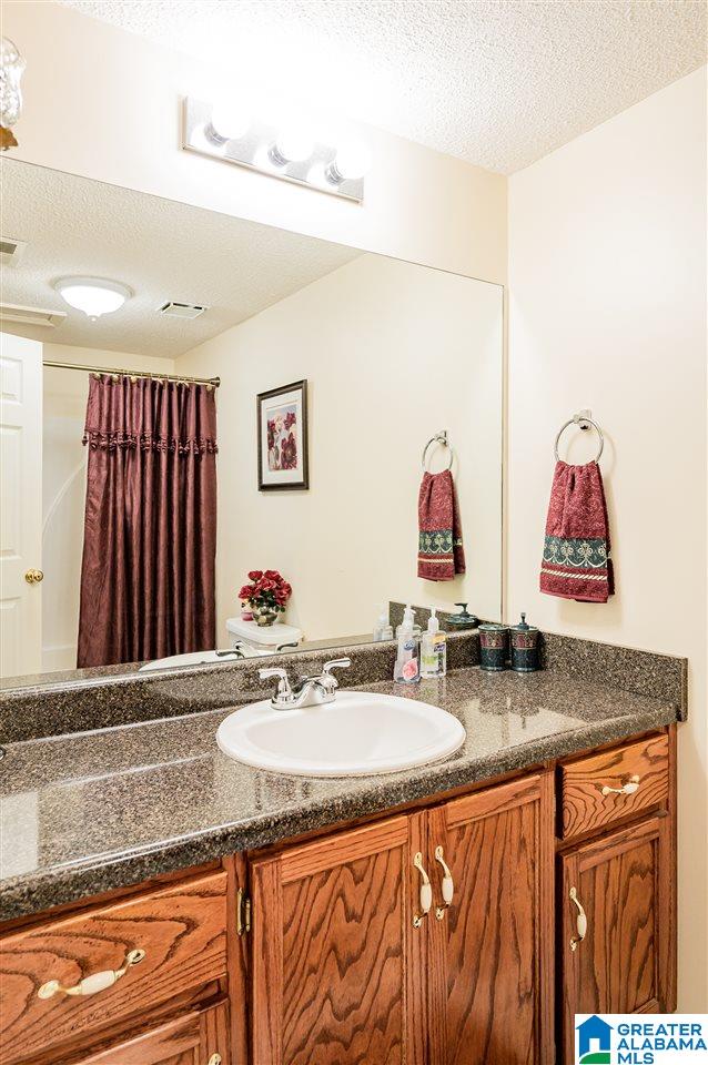 413 Surrey Circle Bessemer, AL 35022 - Photo 31 of 38