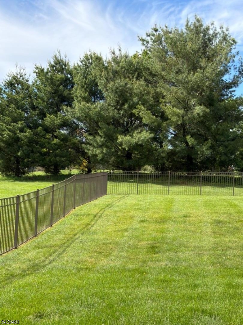 38 Grove Farm Road Pittstown, NJ 08867 - Photo 42 of 46