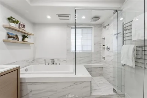 $1,395,000 | 13173 Pacific Promenade, Unit 203, Playa Vista, CA 90094