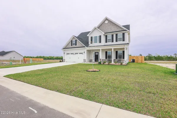 $2,400 | 769 Regiment Road, Jacksonville, NC 28546