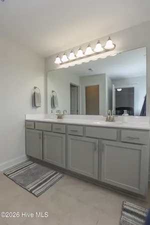 $2,400 | 769 Regiment Road, Jacksonville, NC 28546