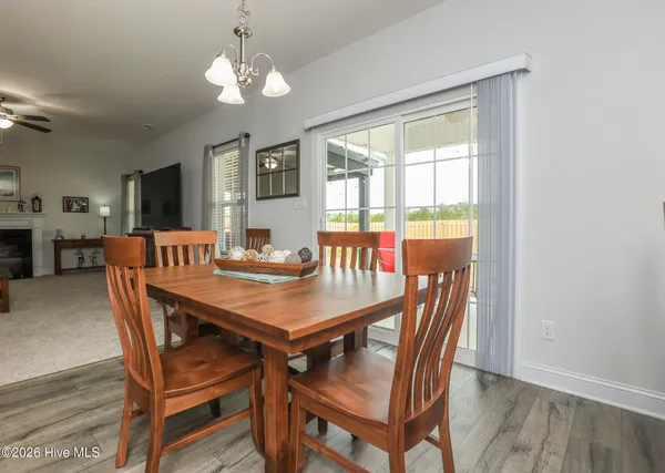 $2,400 | 769 Regiment Road, Jacksonville, NC 28546