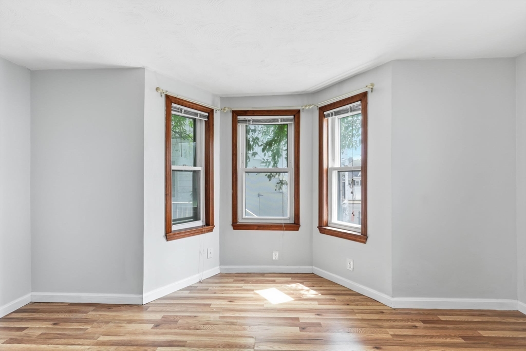 216 Crest Avenue Revere, MA 02151 - Photo 14 of 31 Gallery Image 14