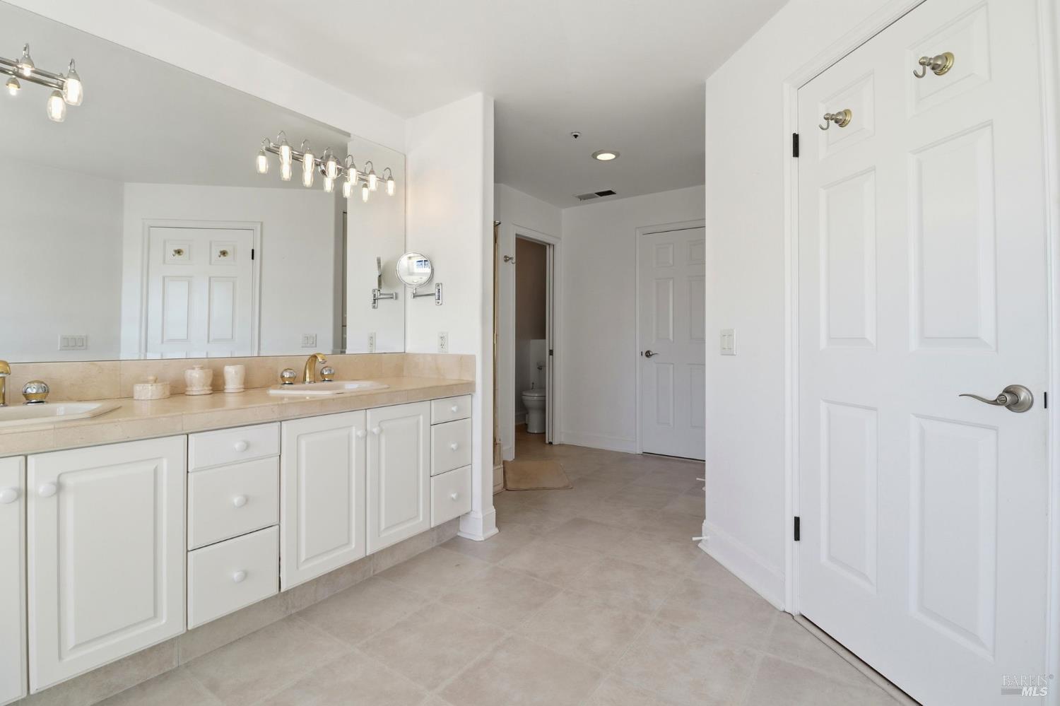 39 Erica Court Novato, CA 94947 - Photo 40 of 55