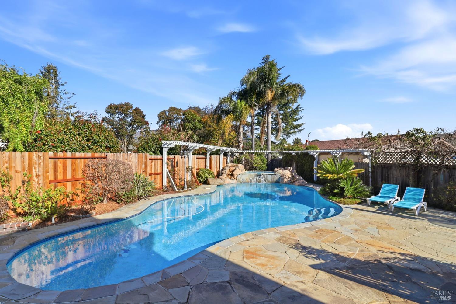 39 Erica Court Novato, CA 94947 - Photo 48 of 55