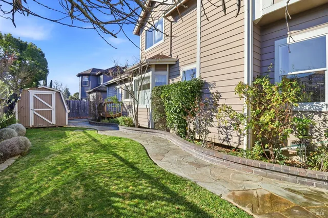 $1,799,999 | 39 Erica Court, Novato, CA 94947