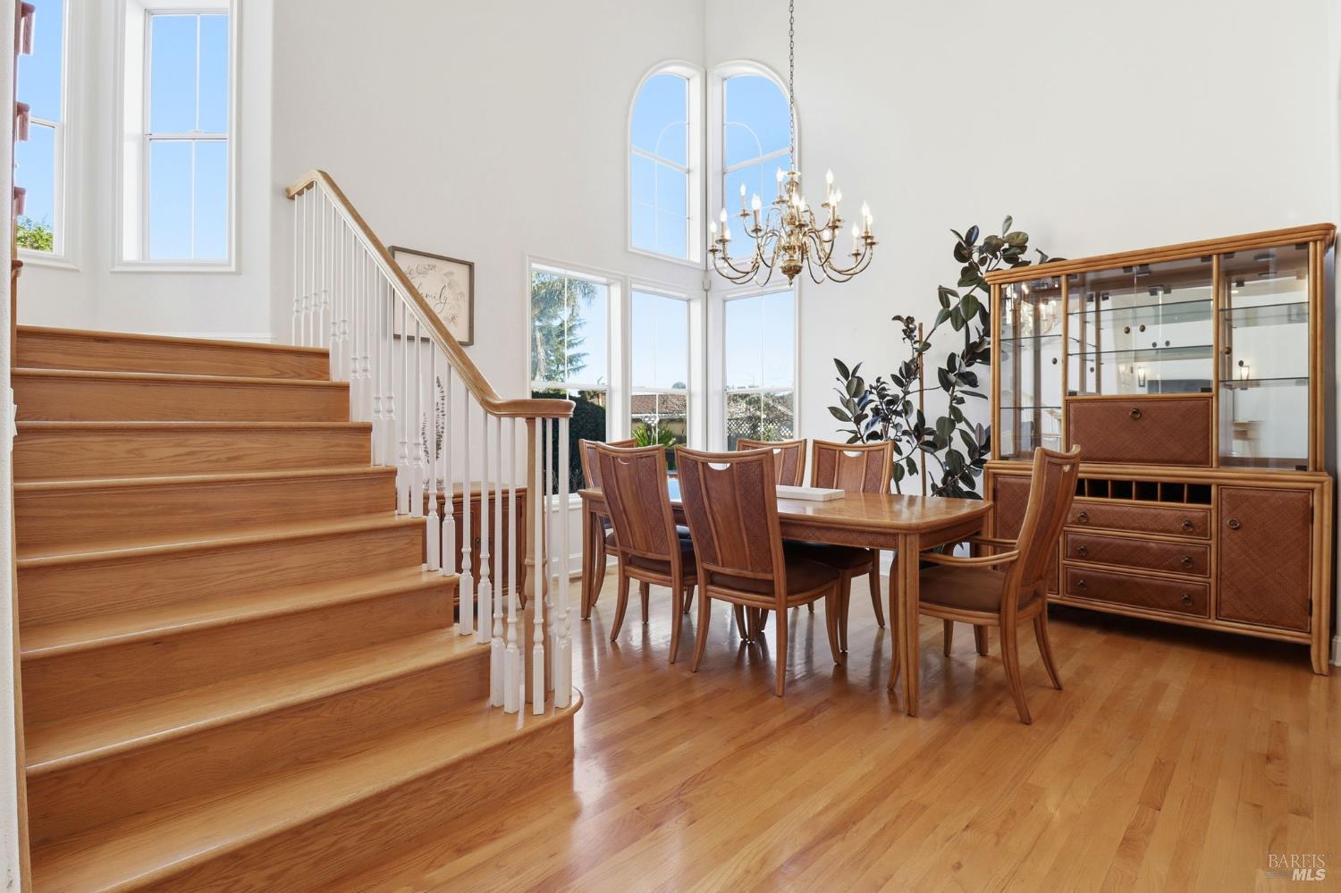 39 Erica Court Novato, CA 94947 - Photo 9 of 55