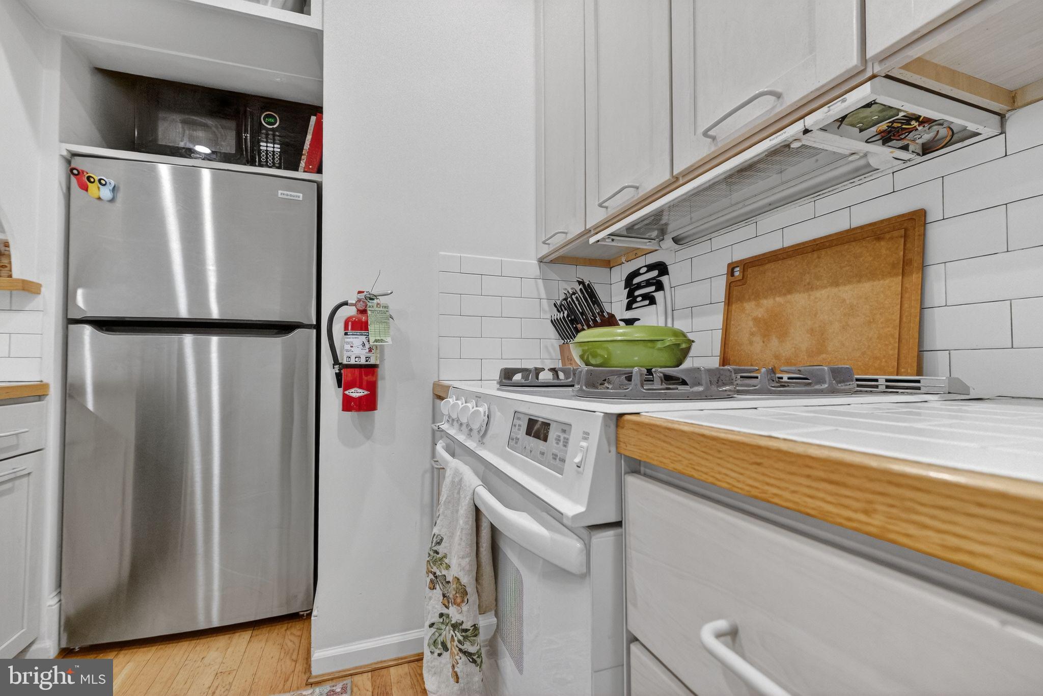 1769 T Street Northwest Washington, DC 20009 - Photo 14 of 29