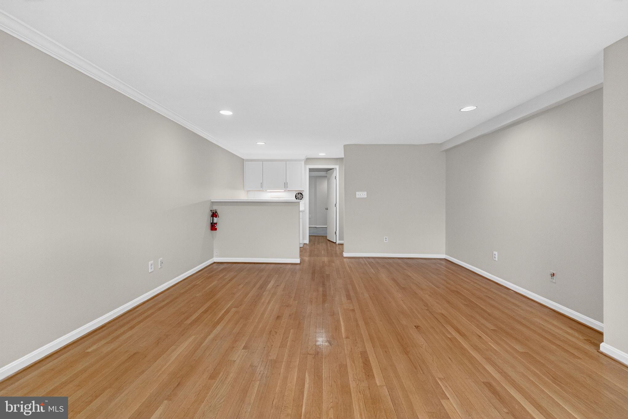 1769 T Street Northwest Washington, DC 20009 - Photo 16 of 29