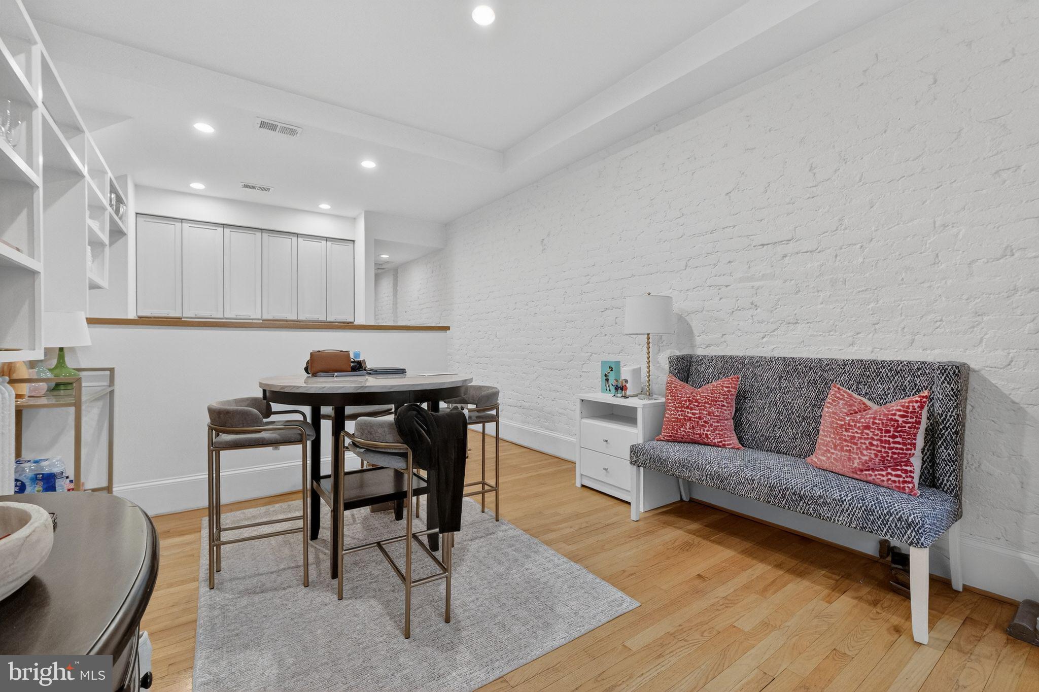 1769 T Street Northwest Washington, DC 20009 - Photo 7 of 29