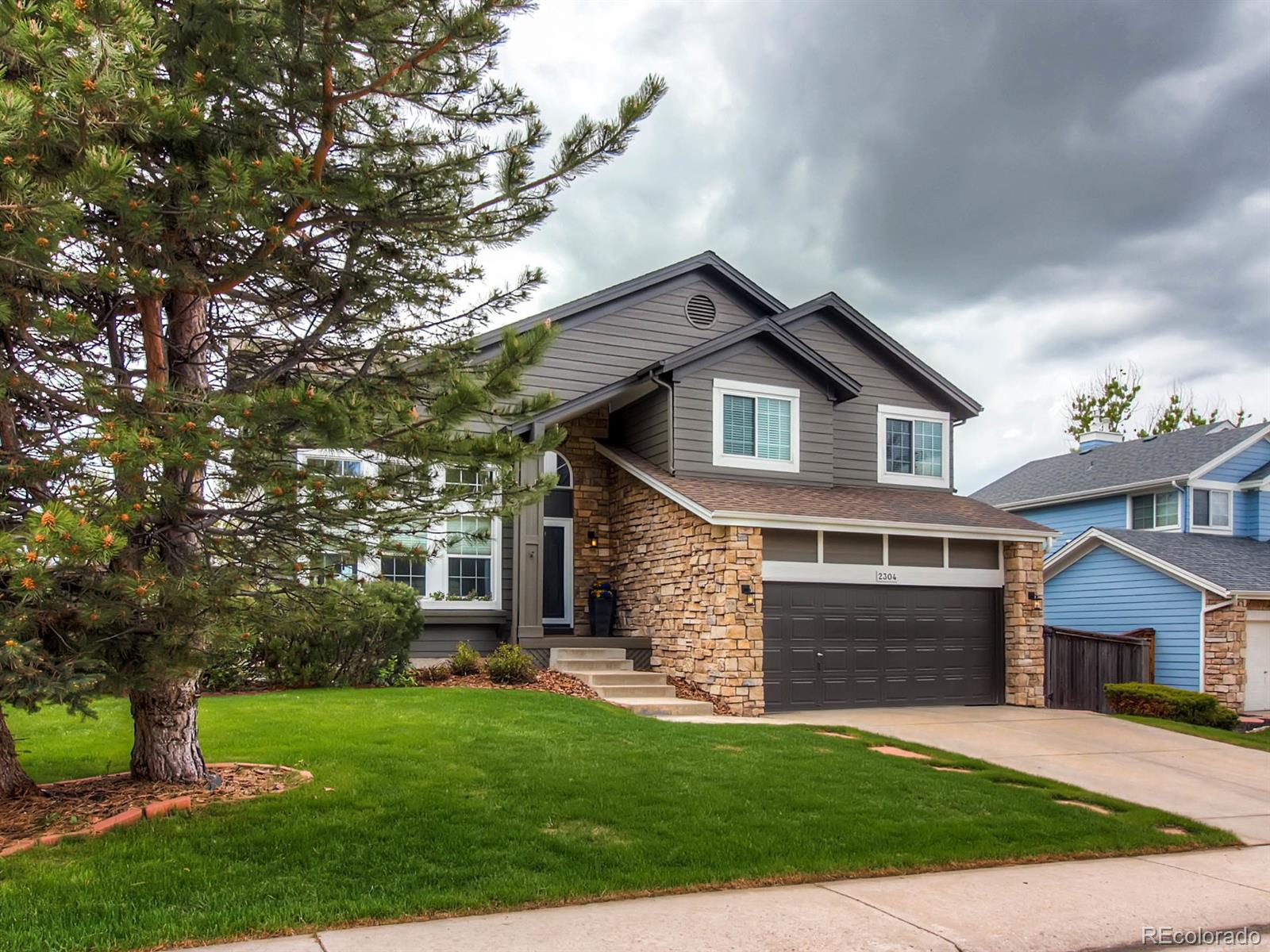 2304 Weatherstone Circle Highlands Ranch, CO 80126 - Photo 2 of 28 Gallery Image 2