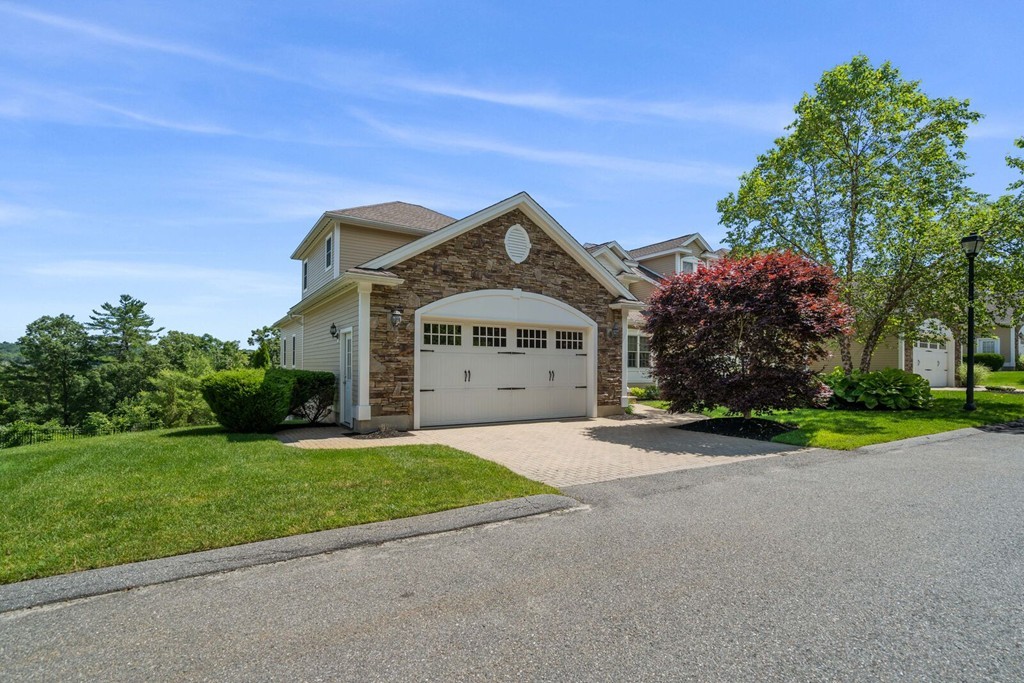 4 Callaway Drive, Unit 4 Danvers, MA 01923 - Photo 17 of 42