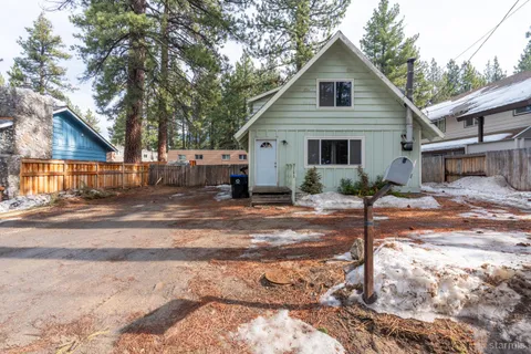 $495,000 | 1195 Bonanza Avenue, South Lake Tahoe, CA 96150