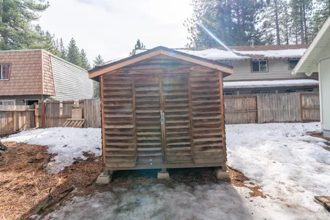 $495,000 | 1195 Bonanza Avenue, South Lake Tahoe, CA 96150