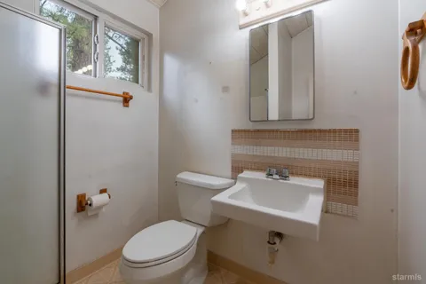 $495,000 | 1195 Bonanza Avenue, South Lake Tahoe, CA 96150