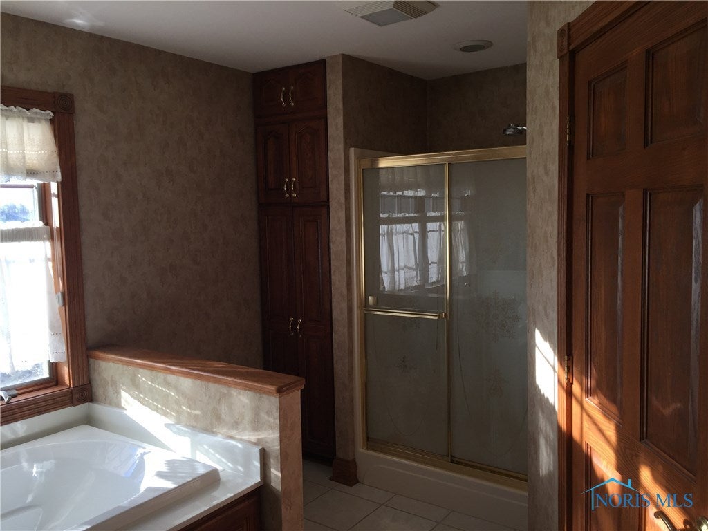 24723 Steinberger Road Defiance, OH 43512 - Photo 16 of 23 Gallery Image 16