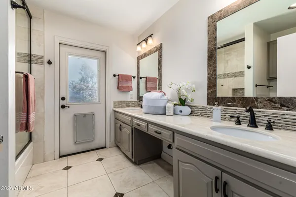 $689,000 | 2021 East Pegasus Drive, Tempe, AZ 85283