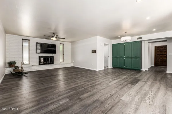 $689,000 | 2021 East Pegasus Drive, Tempe, AZ 85283