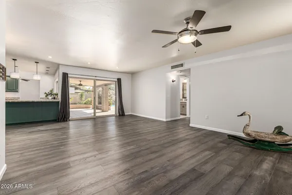 $689,000 | 2021 East Pegasus Drive, Tempe, AZ 85283