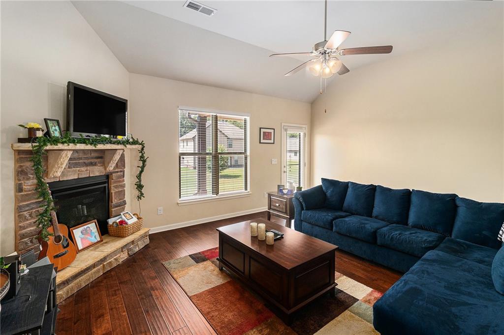 90 Streamside Drive Covington, GA 30016 - Photo 7 of 23