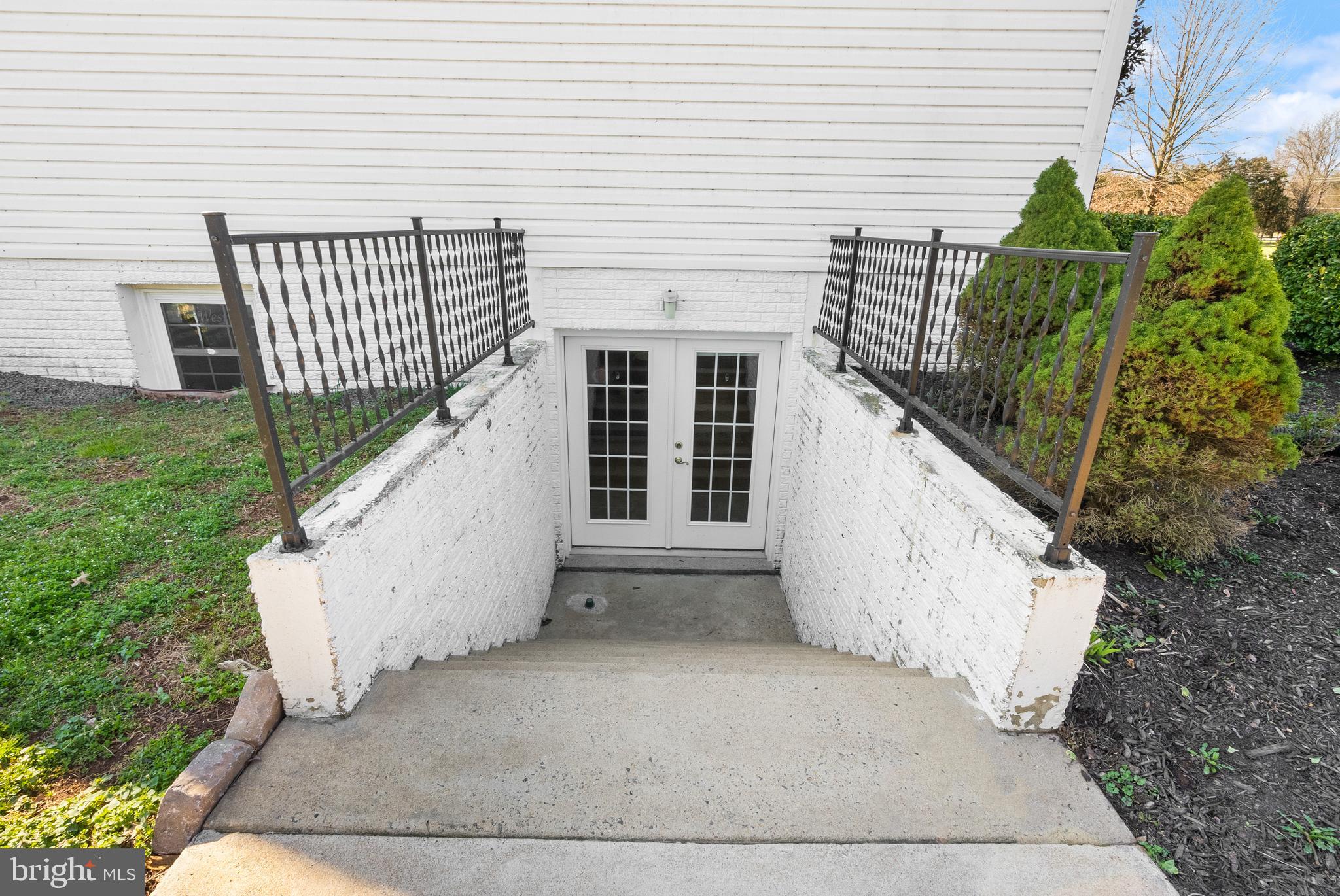 13145 Carriage Ford Road Nokesville, VA 20181 - Photo 57 of 70 a view of a house with a yard