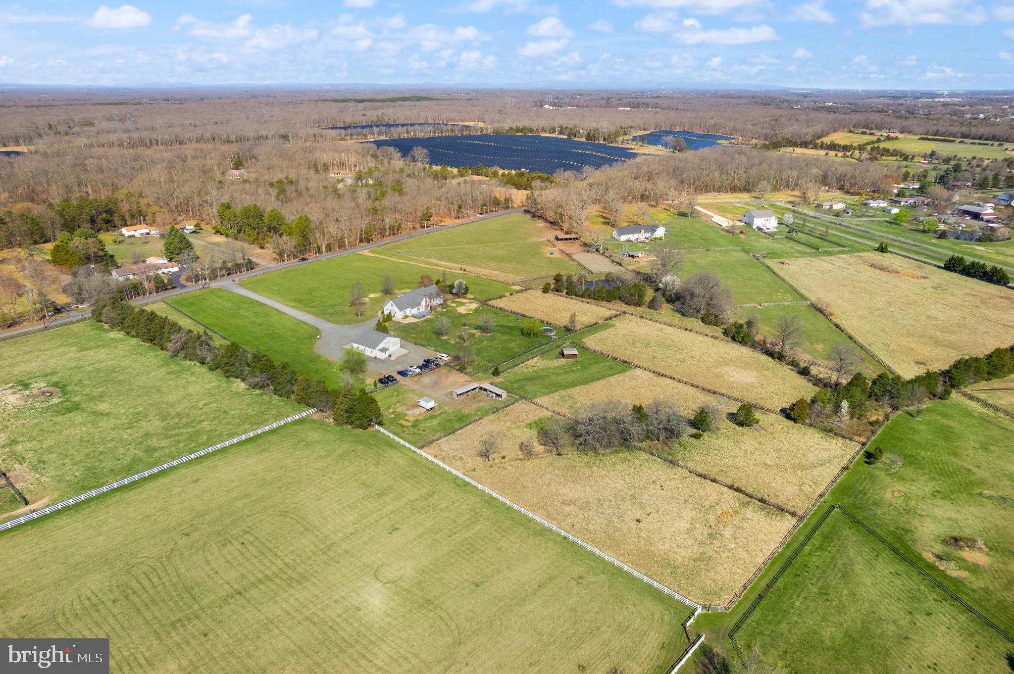 13145 Carriage Ford Road Nokesville, VA 20181 - Photo 68 of 70 view of city and ocean
