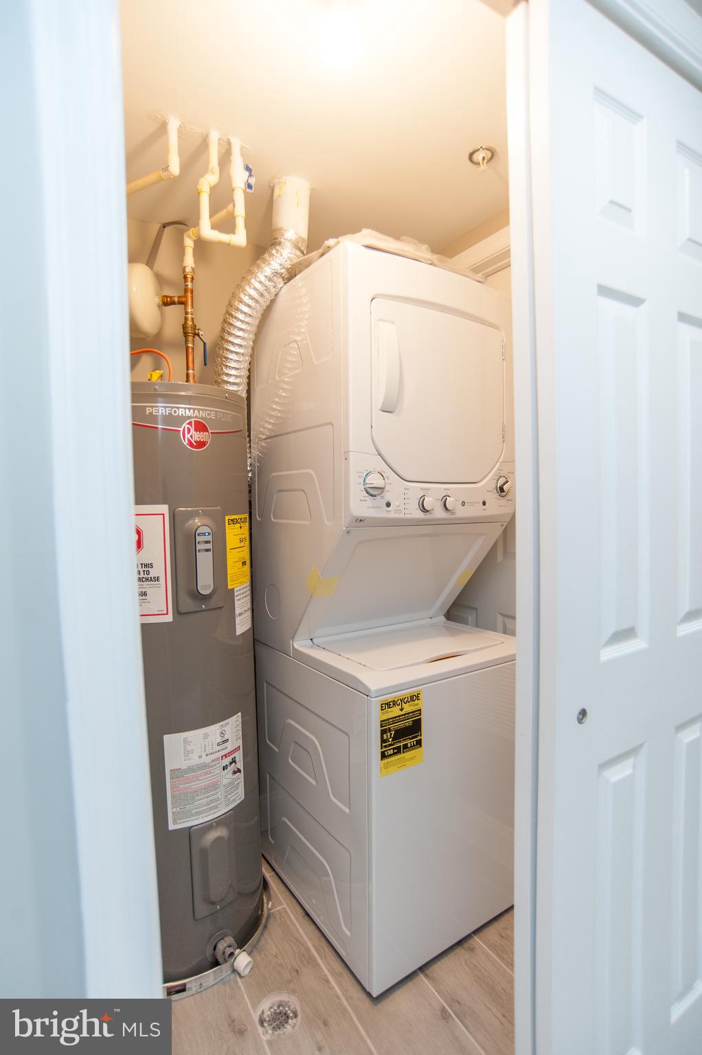 2022 4th Street Northeast, Unit B Washington, DC 20002 - Photo 9 of 16 a utility room with dryer and washer