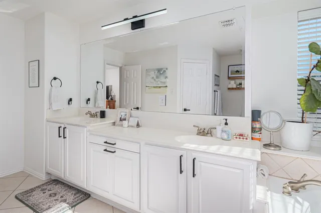 $3,200 | 14521 Crystal Lake Drive, Little Elm, TX 75068